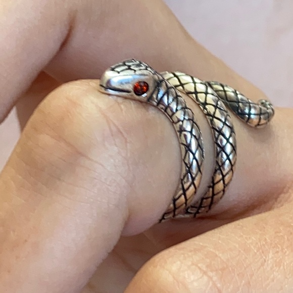 Snake Twist 925 Sterling Silver Ring - Picture 5 of 8